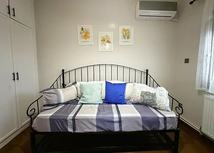 Cheerful And Cozy With Pool And Fireplace * Athalassa