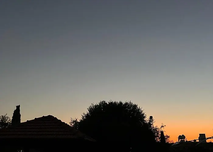 Cheerful And Cozy With Pool And Fireplace Prázdninový dům *